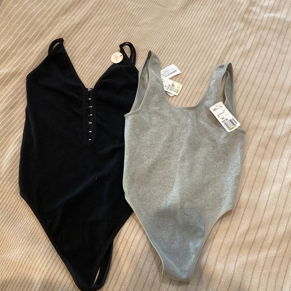 Forever 21 set of 2 bodysuits